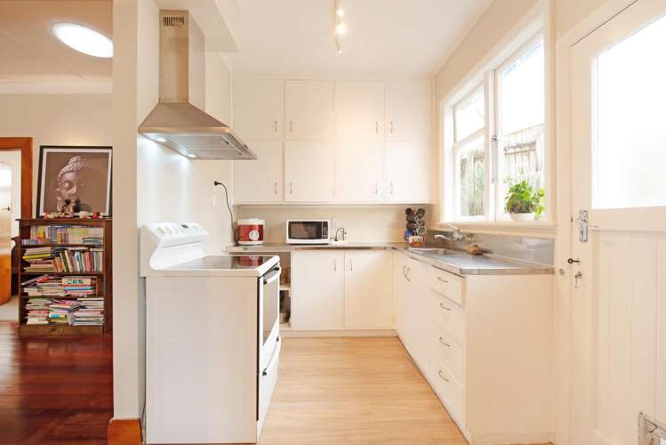 2/30 Ottawa Road Ngaio_7