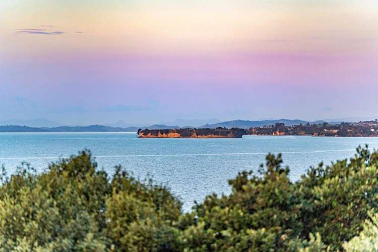 12 & 16 Page Point Mellons Bay_7