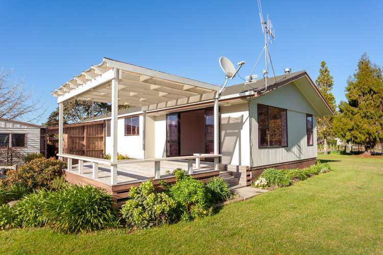 3 Barker Street Waihou_15