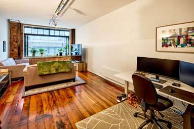 8/20 Egmont Street_2