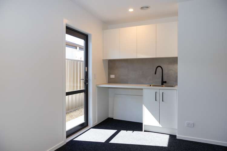 8 Avenue Road Greenmeadows_17