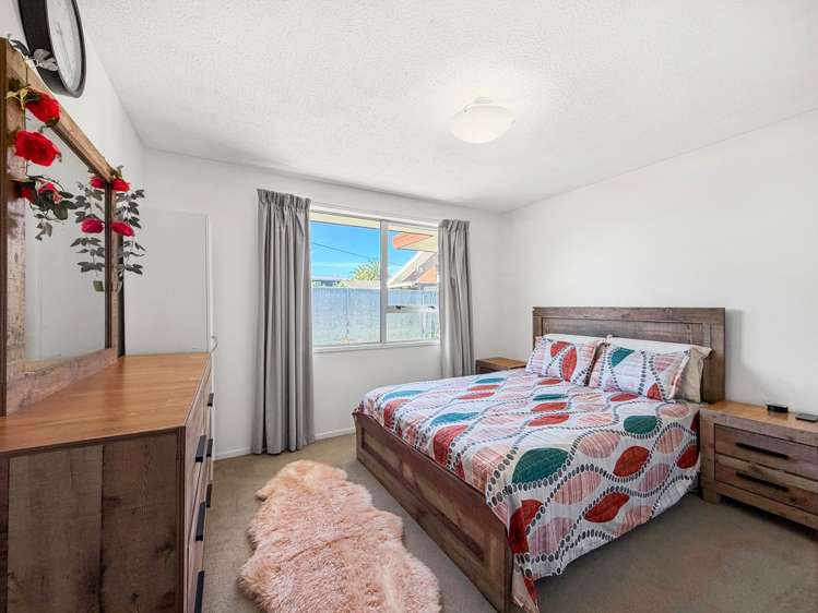 2/59 Gardiners Road Bishopdale_9