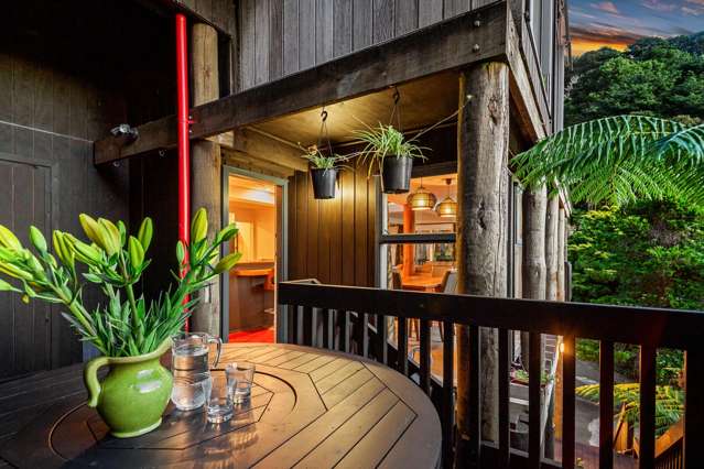 3A Whiorau Grove Lowry Bay_1