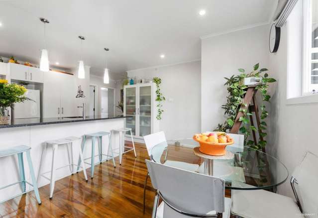 6 Woodford Avenue Henderson_4