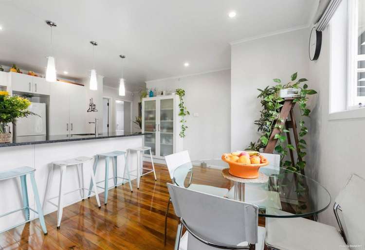 6 Woodford Avenue Henderson_4