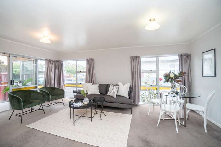 24 Chelwood Street Takaro_5