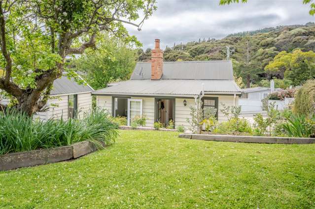 20 Percy Street Akaroa_4