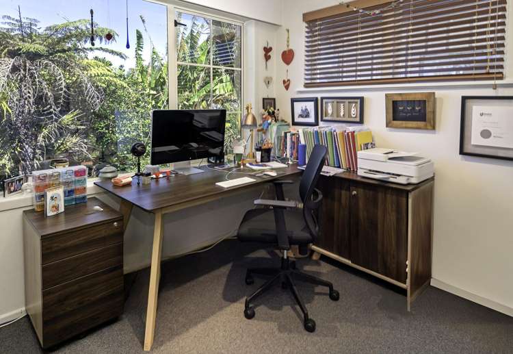 17 Beach Road Mellons Bay_20