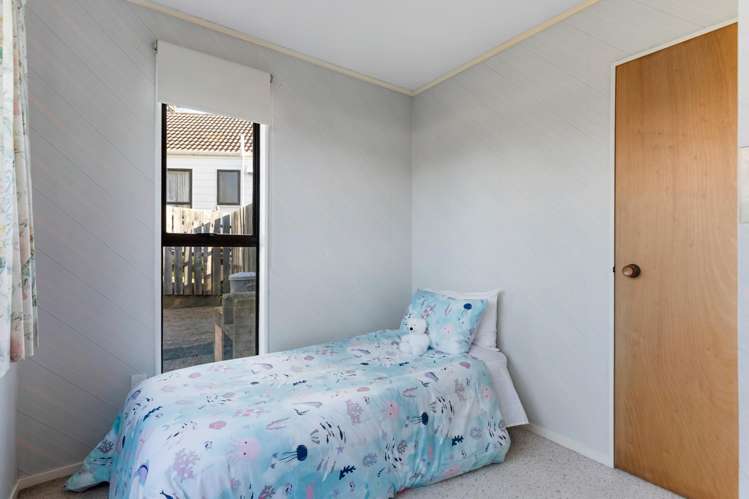 107 Beazley Avenue Paparangi_8