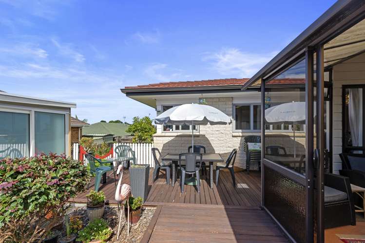 2/5 Spring Grove Henderson_16