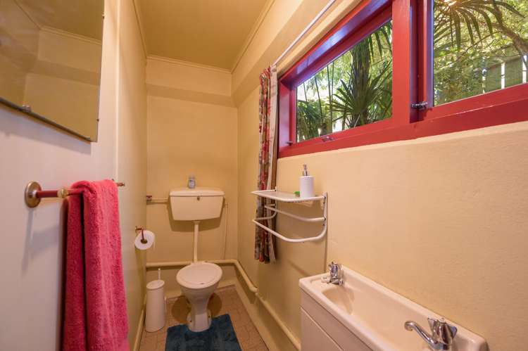 10 Allisdair Street Marybank_21