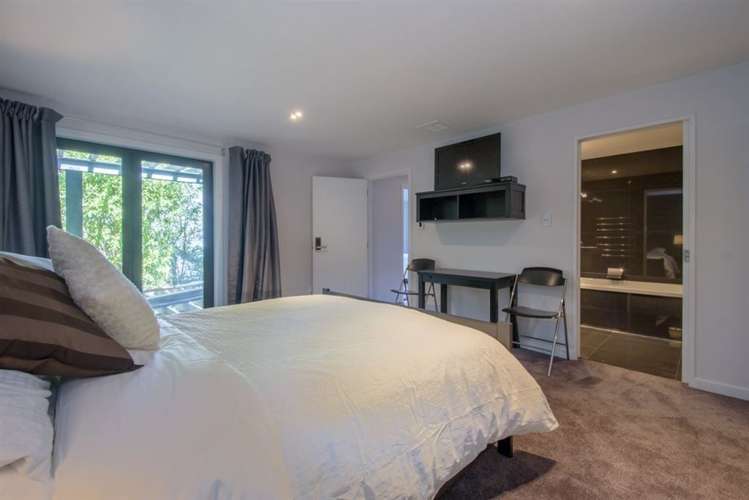 6 Evergreen Place Fernhill/Sunshine Bay_26