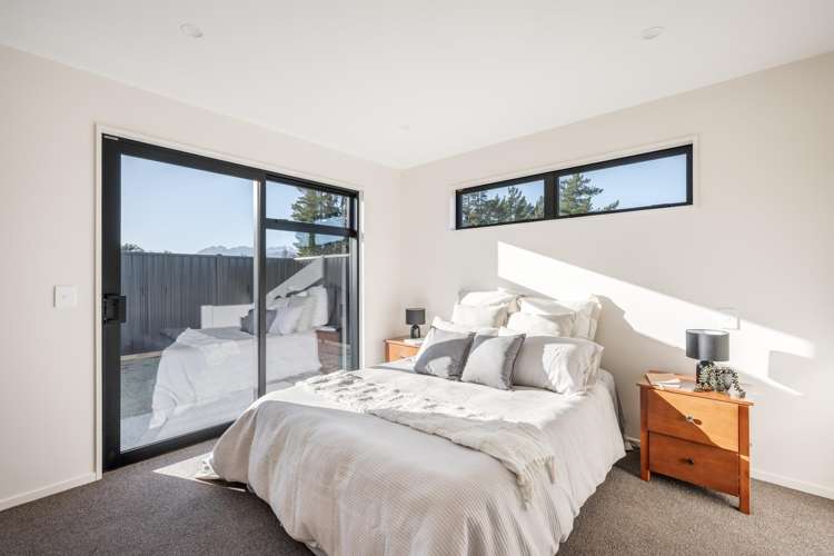 19 Burdon Loop Wanaka_11