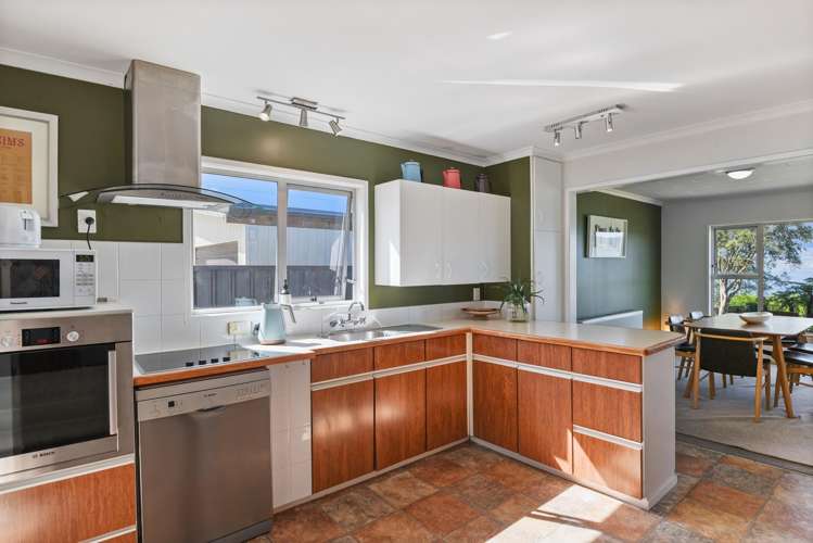 137 Koutu Road Kawaha Point_5