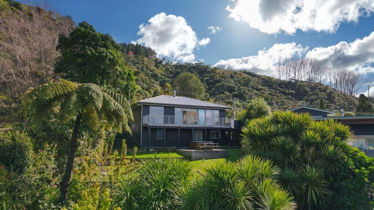 85 Spencer Road Lake Tarawera_22