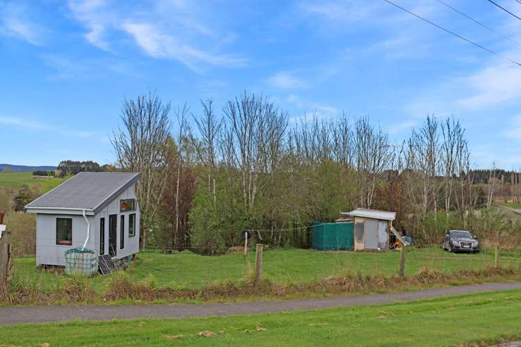 41 & 43 Johnston Road Nightcaps_12