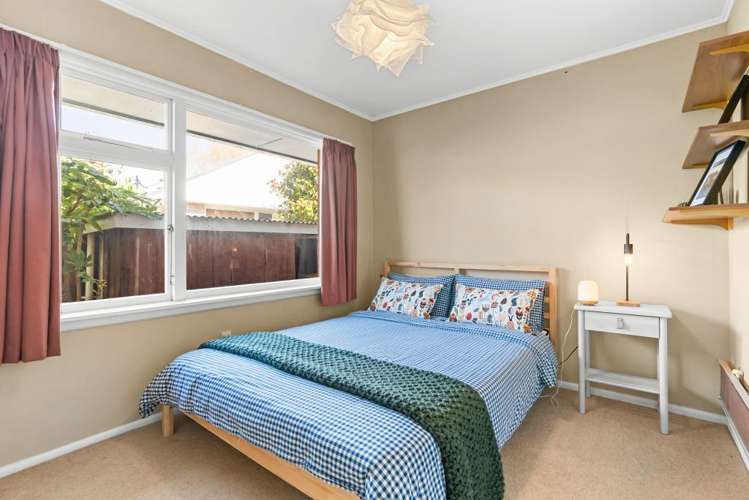 6 Deepdale Street Burnside_12