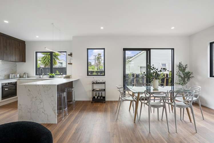 71A Tahapa Crescent Meadowbank_1