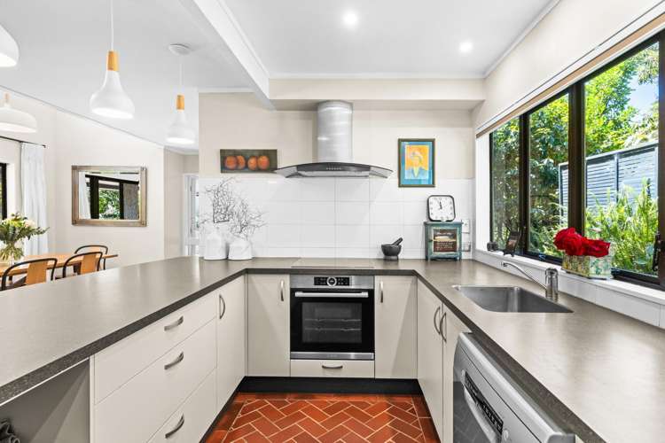 12 Ritchie Place Havelock North_4