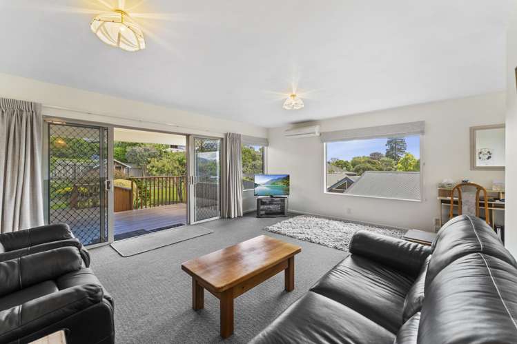 23 Washbourn Drive Richmond_10