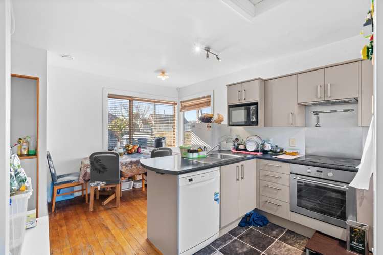 11 Christian Street Bryndwr_4