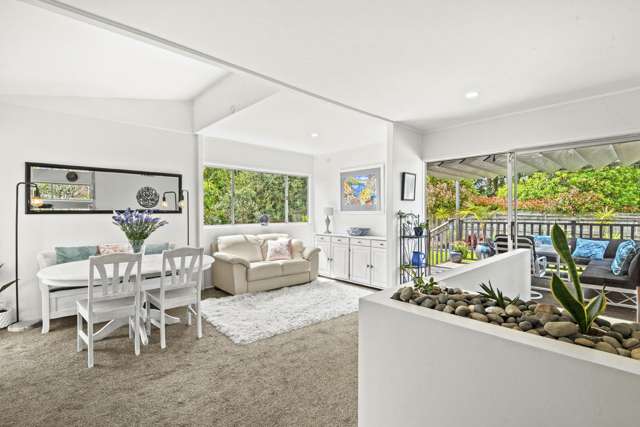 22 Gails Drive Okura_2