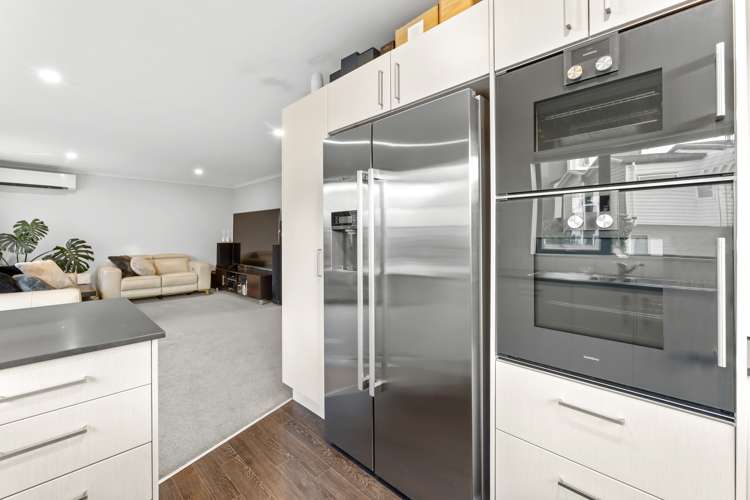 30 Whakawhiti Loop Avondale_4