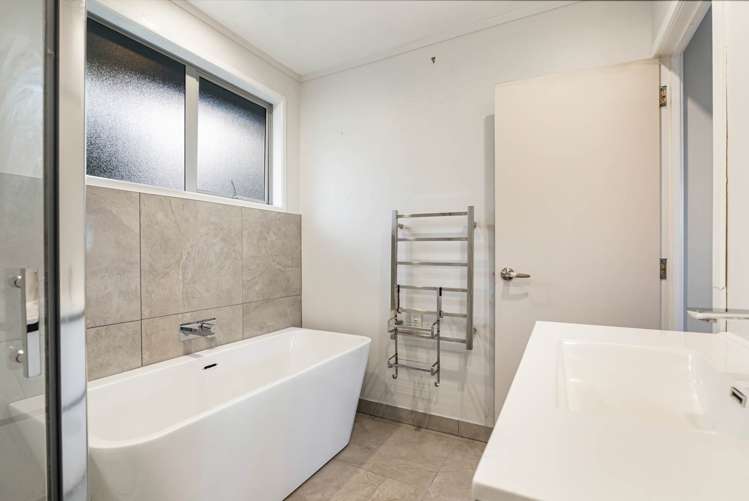 26 Cedar Terrace Stanmore Bay_14