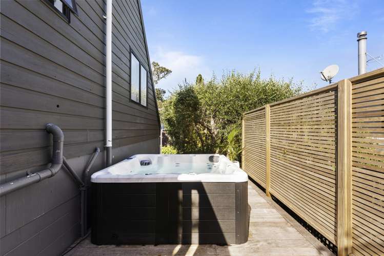 2/44 Colonial Road Birkenhead_15