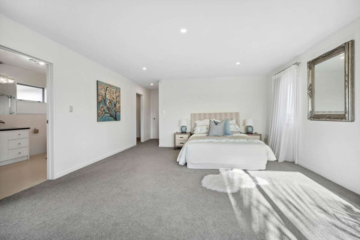 23 George Deane Place_5