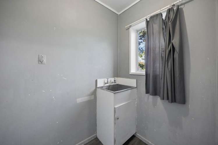 1/32 Don Croot Street Kingsland_9