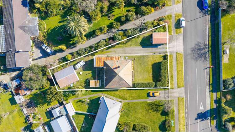 3 Holyrood Terrace Waipukurau_16
