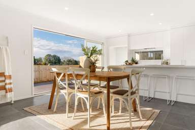 17b Cowell Crescent_3