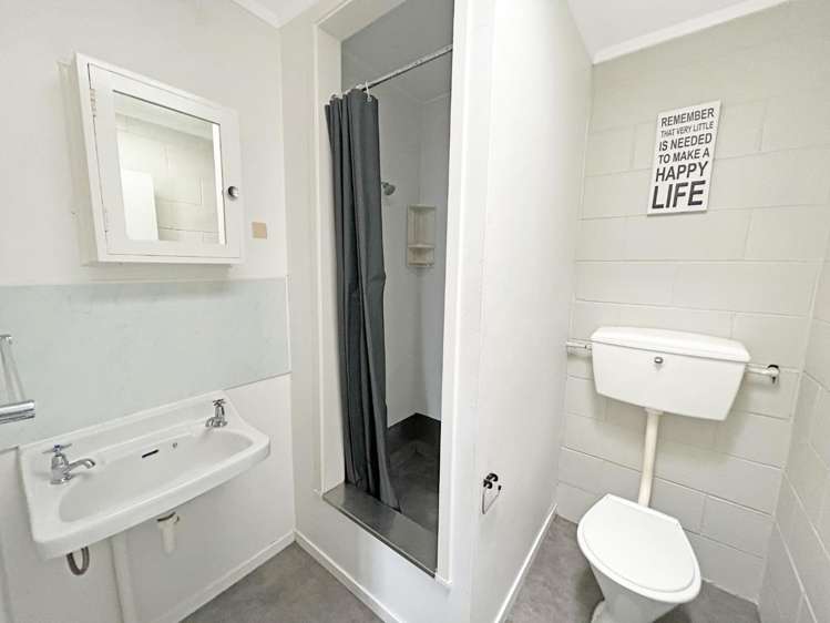 29B Queenwood Road 10516_6