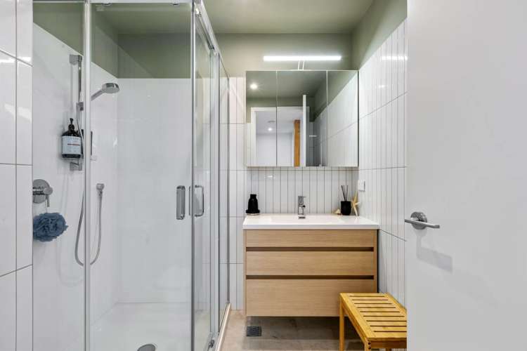 9/40 Waiparaheka Drive Milldale_9