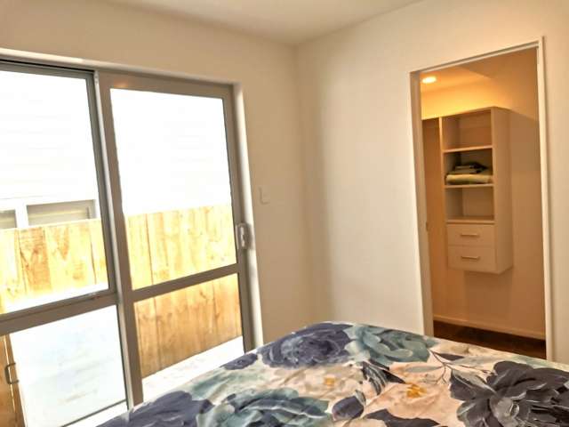 71 Joseph Street Flat Bush_3