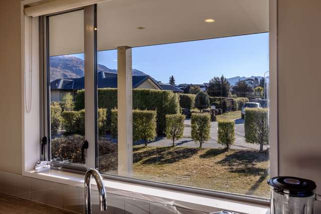 12a Alpha Close Wanaka_1