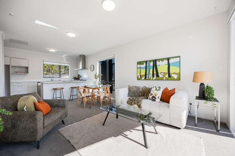 5 Awamarino Way Westgate_1
