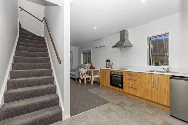 4/40 Normandy Avenue Melville_1