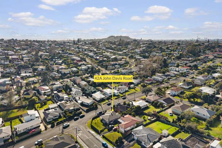 42A John Davis Road Mount Roskill_13