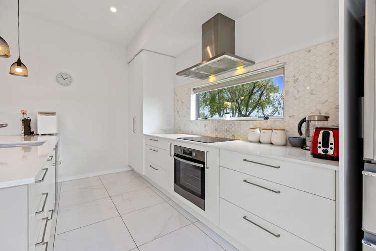 40 Franks Way Papamoa_5