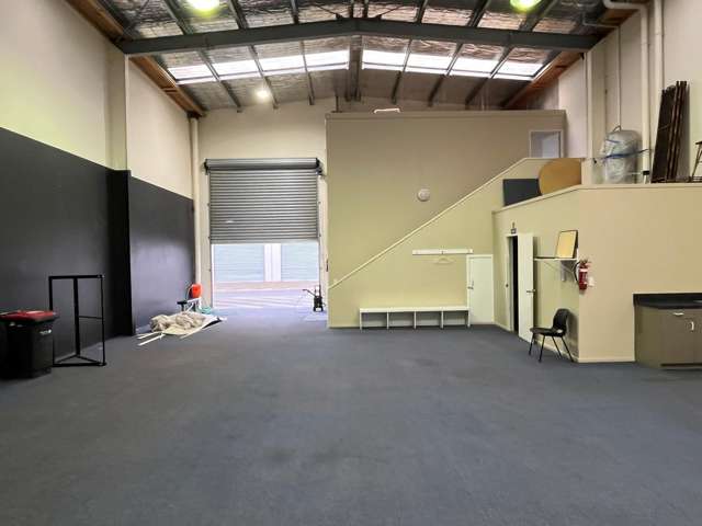 6/158 Cavendish Road Redwood_1