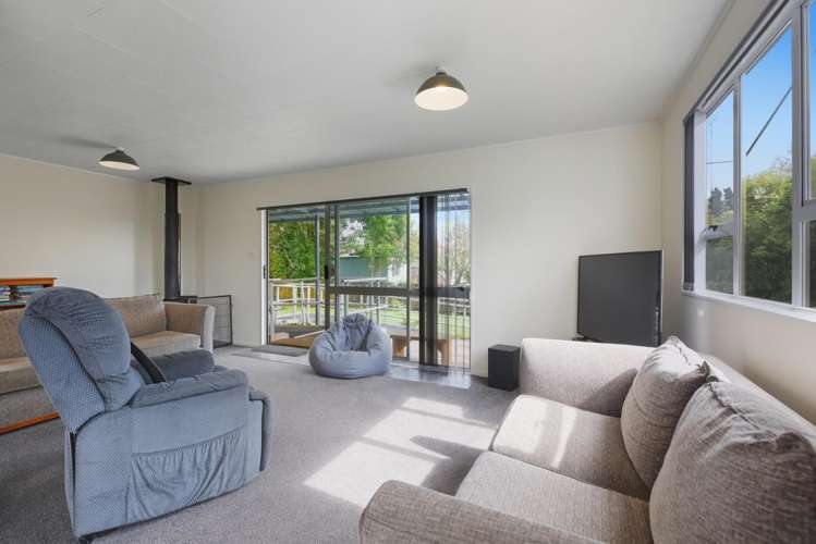 20 Ngahere Street Inglewood_11