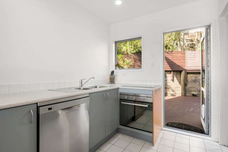 1/13 Pannill Place Oteha_5