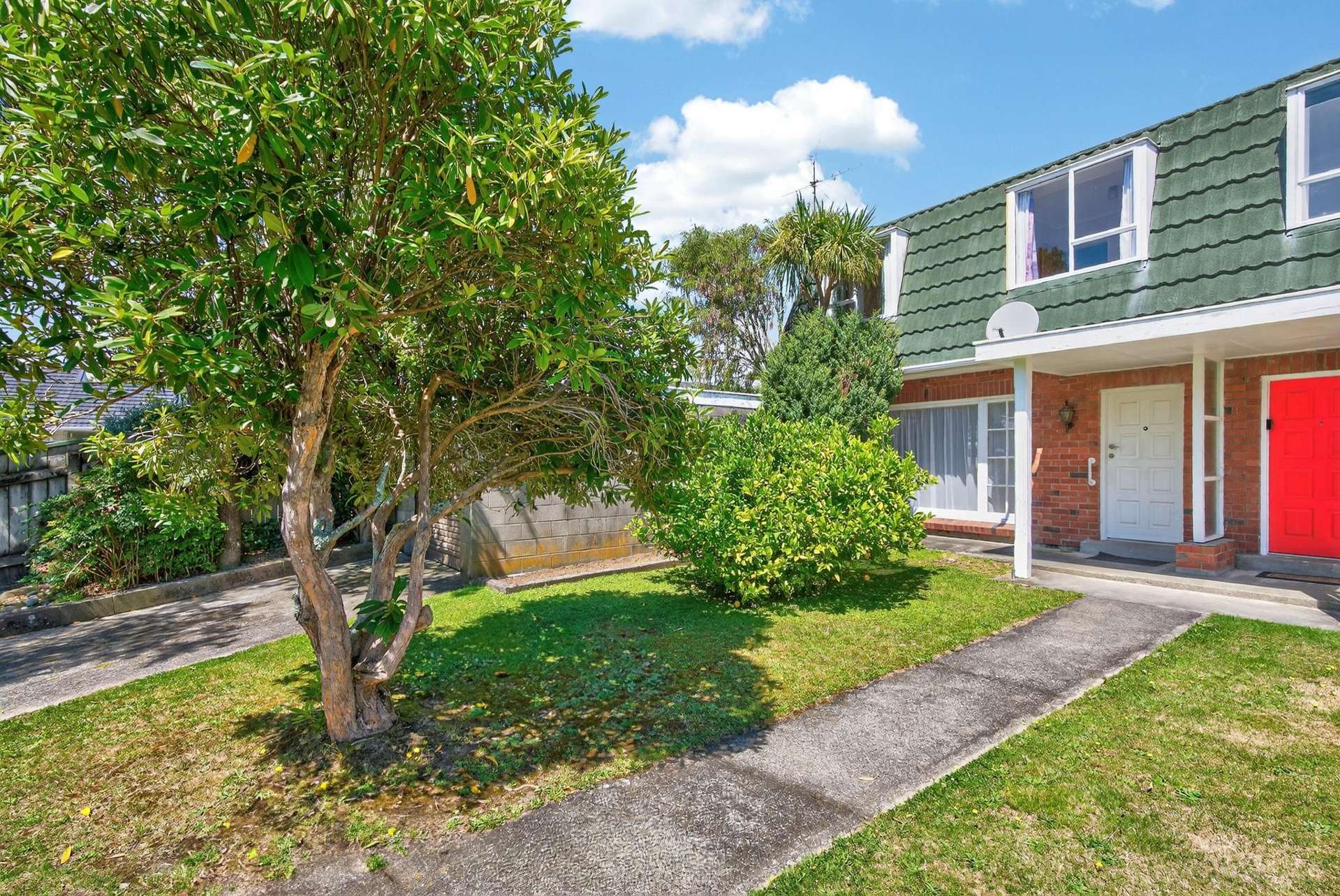 8A Kukupa Grove Heretaunga_0