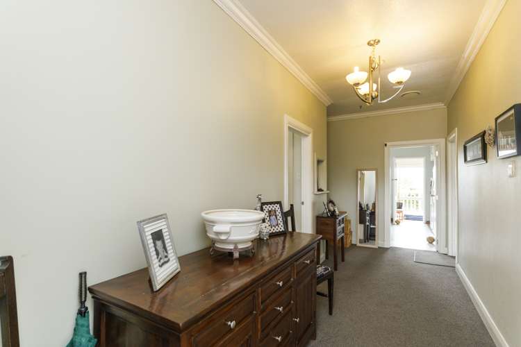 90 Halcombe Road Feilding_11