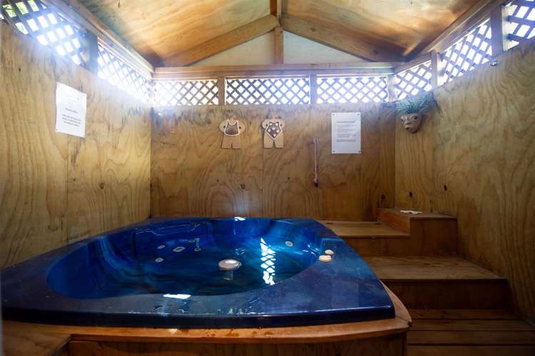 2/16 Willerton Avenue New Lynn_14