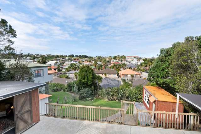 2/25 Matai Road Stanmore Bay_1
