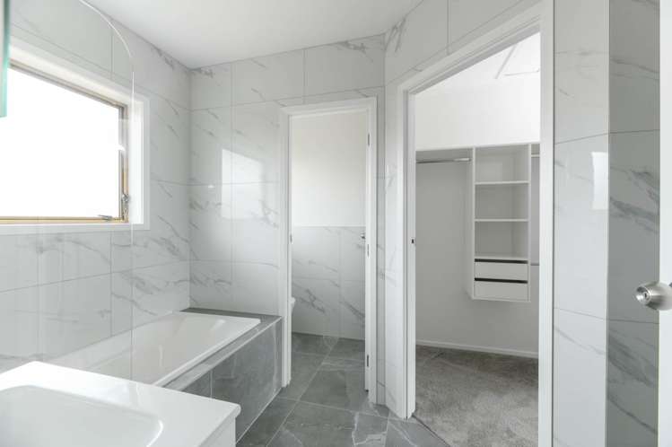 2/84 Haycock Avenue Mount Roskill_12