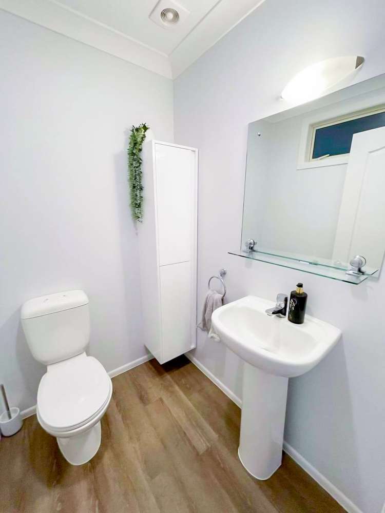 27 Saint Annes Crescent Wattle Downs_26